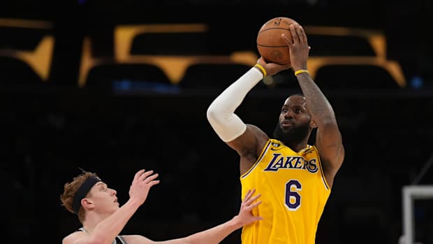 Los Angeles Lakers forward LeBron James